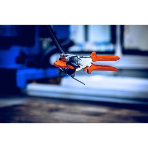 Löwe 4104/Y, für y-Schnitt, mit Einzugsrolle